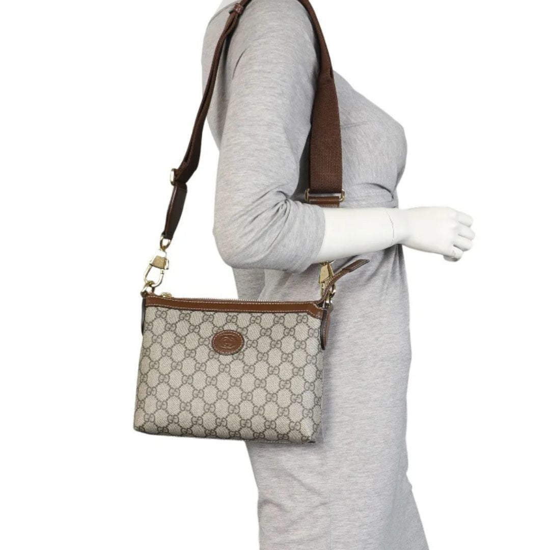 Gucci GG Supreme Interlocking G Messenger